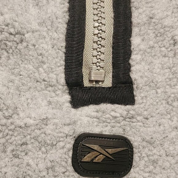 Reebok Men's Gray Fleece Pullover Quarter Zip Mock Neck Sweater Size Medium - Picture 9 of 11